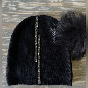 DELYX 100% Cashmere Black Beanie with sparkle front design O/S and NWT
